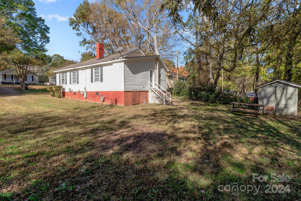 201 Brown St Concord, NC 28025