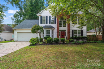 4004 Lannier Falls Ln Charlotte, NC 28270