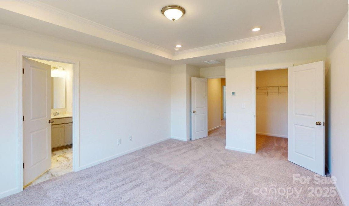 4057 Lawnview Dr Charlotte, NC 28269