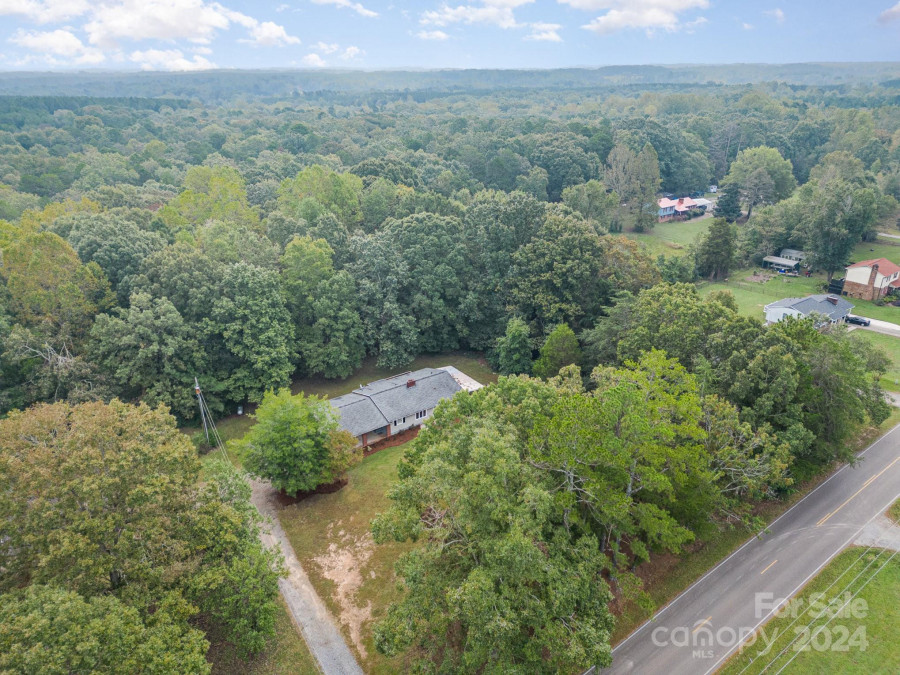 236 Mauney Farm Rd Cherryville, NC 28021