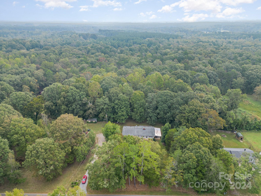 236 Mauney Farm Rd Cherryville, NC 28021