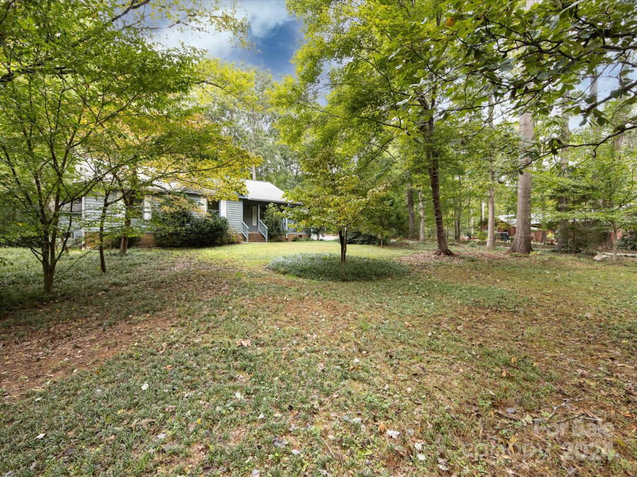 5908 Indian Brook Dr Matthews, NC 28104