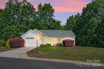 2563 Clover Rd Concord, NC 28027