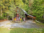 173 Pinecrest Ln Waynesville, NC 28785