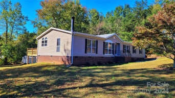 132 Apple Valley Ln Statesville, NC 28677