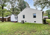 5726 Oak Dr Charlotte, NC 28216