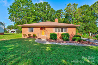 61 Winecoff Ave Concord, NC 28025