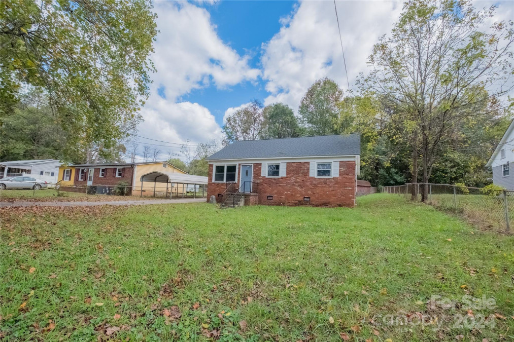 1129 Rita Ave Statesville, NC 28677