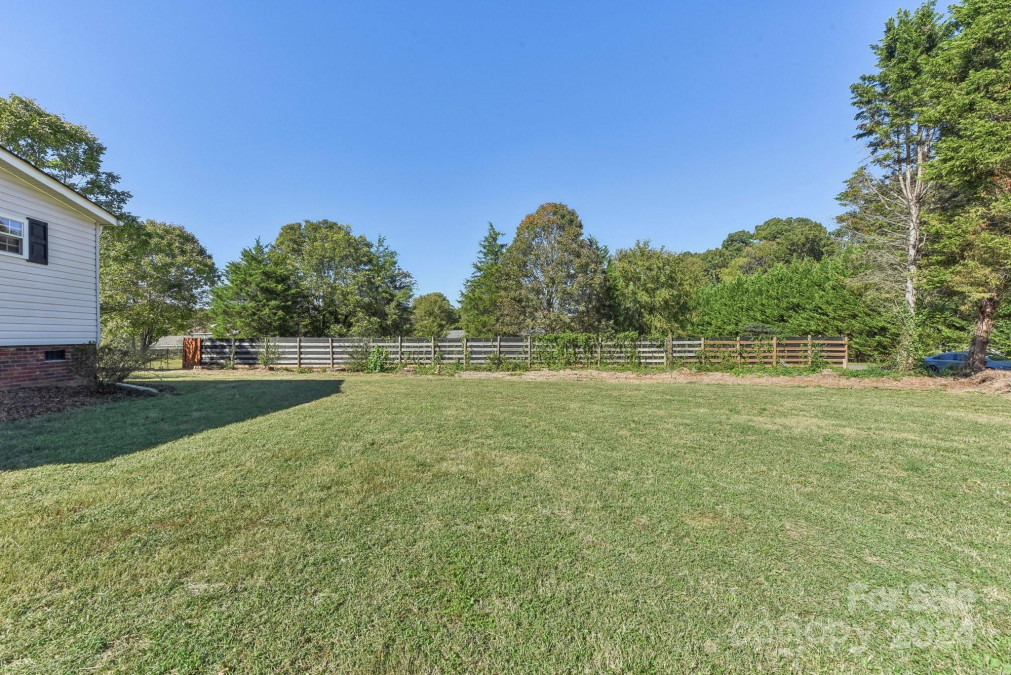 8108 Karriker Rd Kannapolis, NC 28081