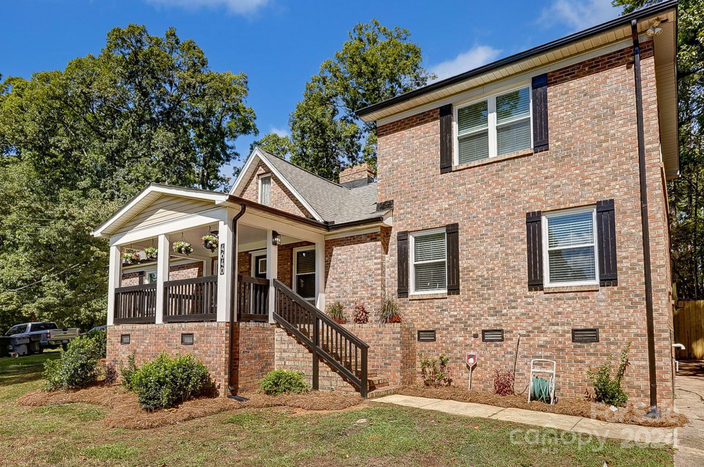 4640 Hamilton Cir Charlotte, NC 28216