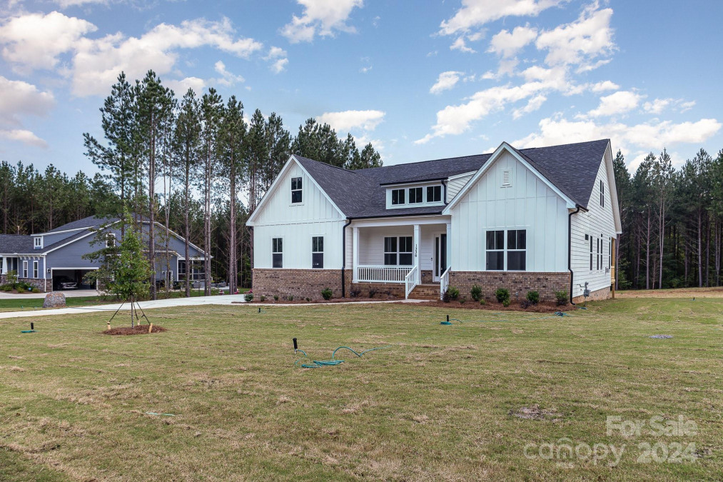 1336 Sage Pine Cir Clover, SC 29710