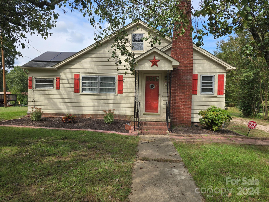 1003 Michigan St Kannapolis, NC 28083