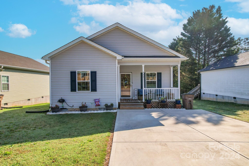 327 Martin St Shelby, NC 28150