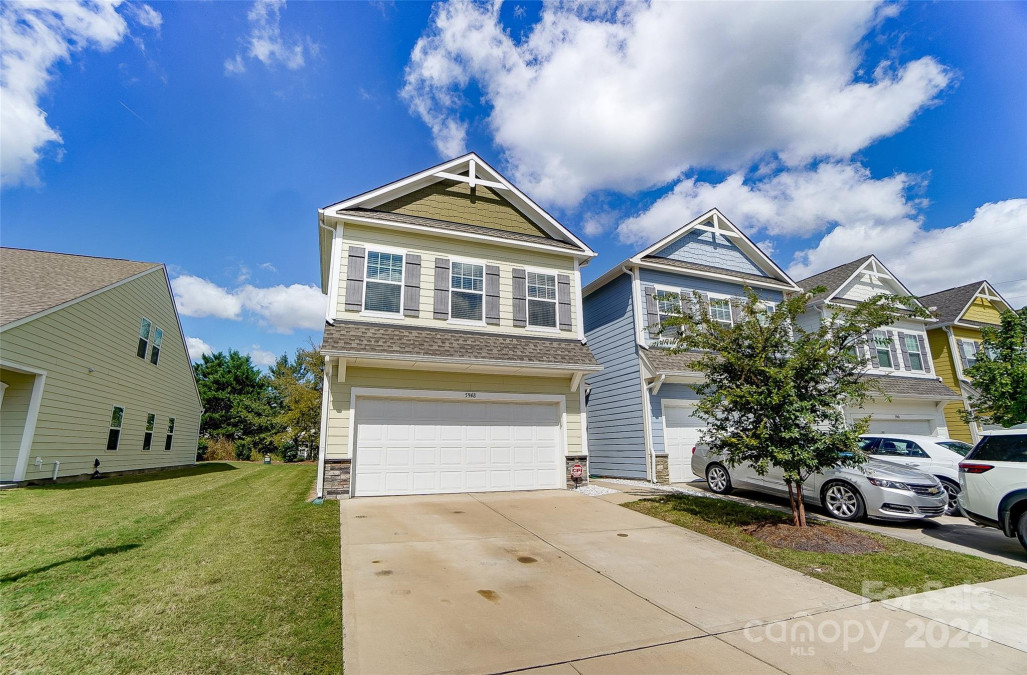 5948 River Meadow Ct Charlotte, NC 28213