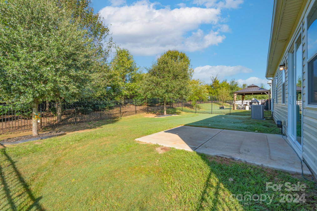 1957 Tablerock Dr York, SC 29745