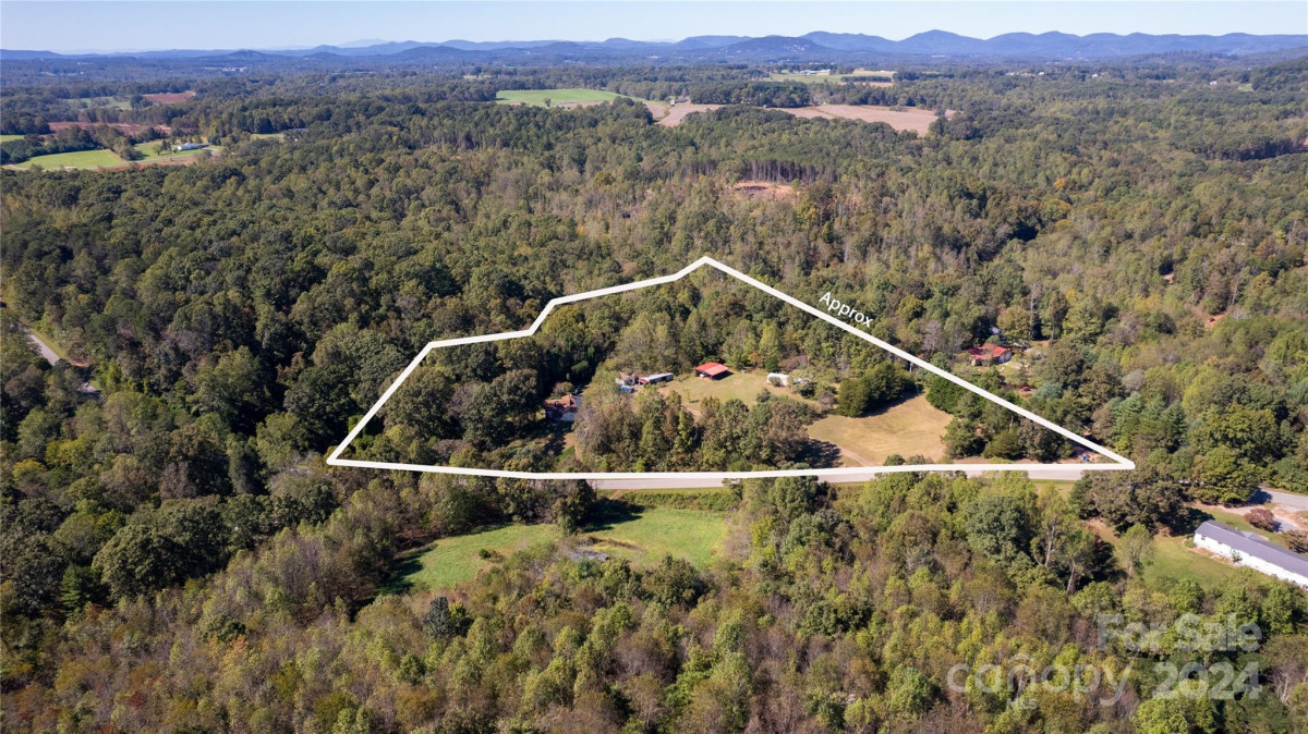 441 Hill Farm Rd Stony Point, NC 28678