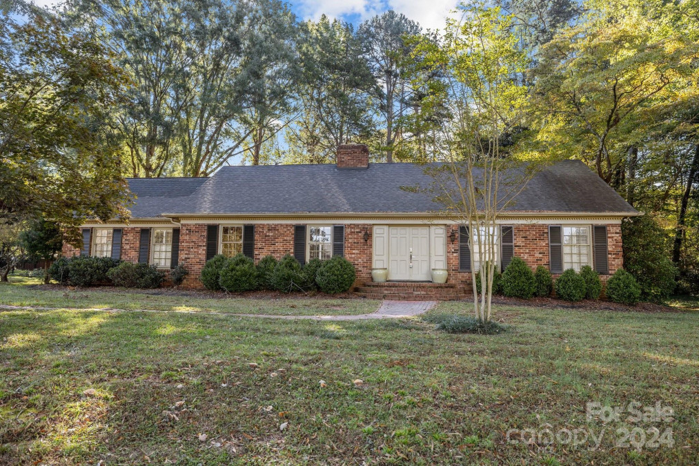 201215 Smithfield Dr Charlotte, NC 28270