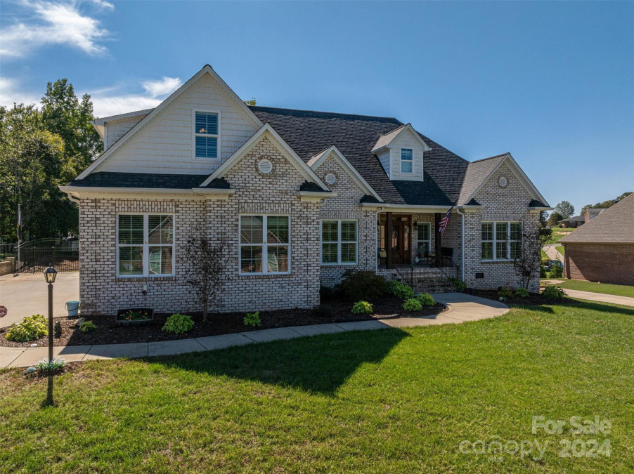 329 Wintergreen Ct Kings Mountain, NC 28086