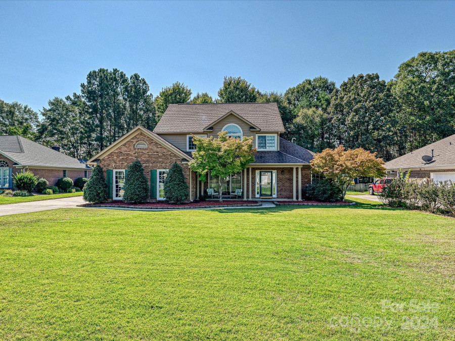 3267 Roberta Farms Ct Concord, NC 28027