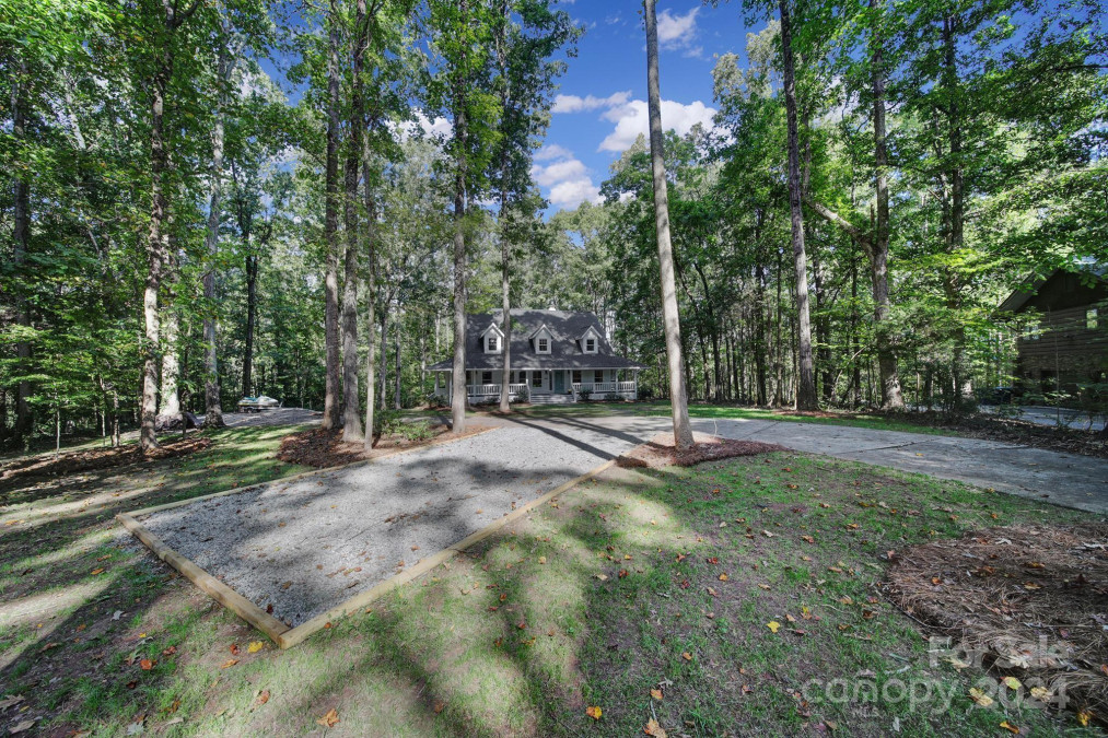 17929 Pages Pond Ct Davidson, NC 28036