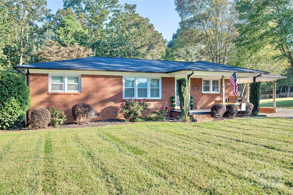 1763 Cameron Rd Lincolnton, NC 28092