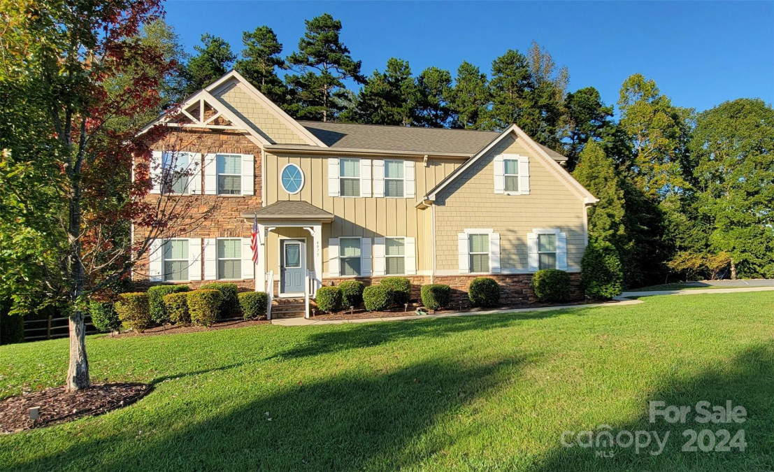 4075 Windflower Ln Denver, NC 28037