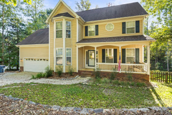 9833 Hanging Moss Trl Charlotte, NC 28227