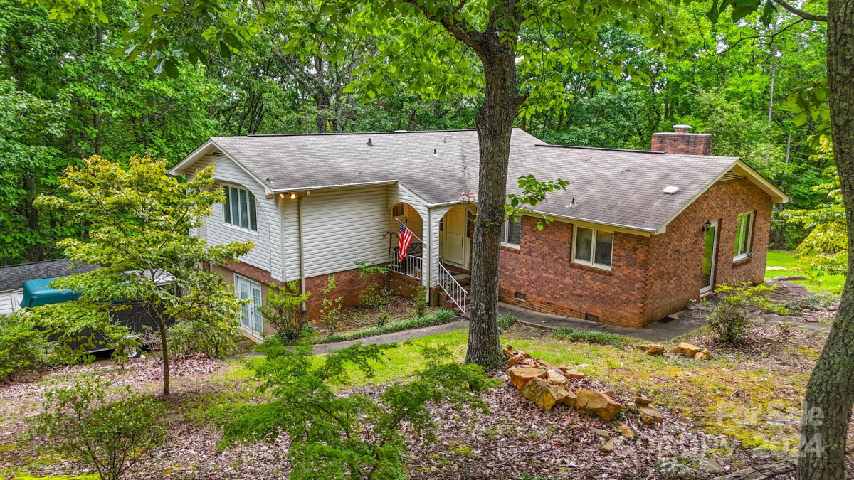 917 Stoneymead Dr Kings Mountain, NC 28086