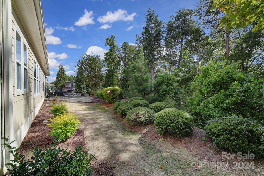 453 Galbreath Ct Fort Mill, SC 29708