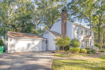 4607 Crooked Oak Ln Charlotte, NC 28226