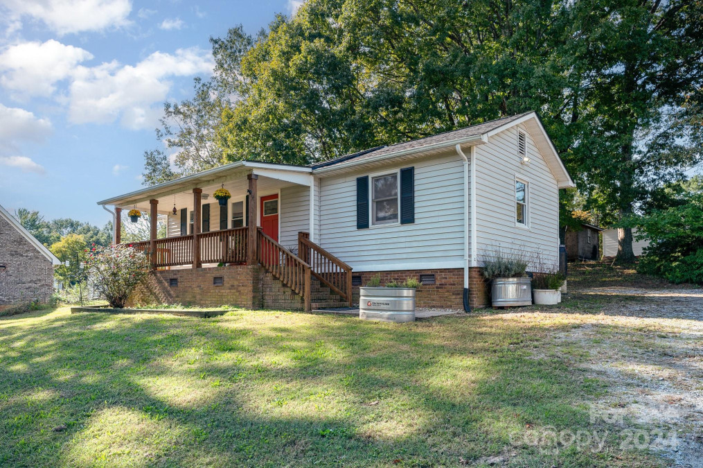 701 Ryder Ave Landis, NC 28088