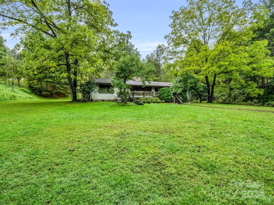 270 Mills River Way Horse Shoe, NC 28742