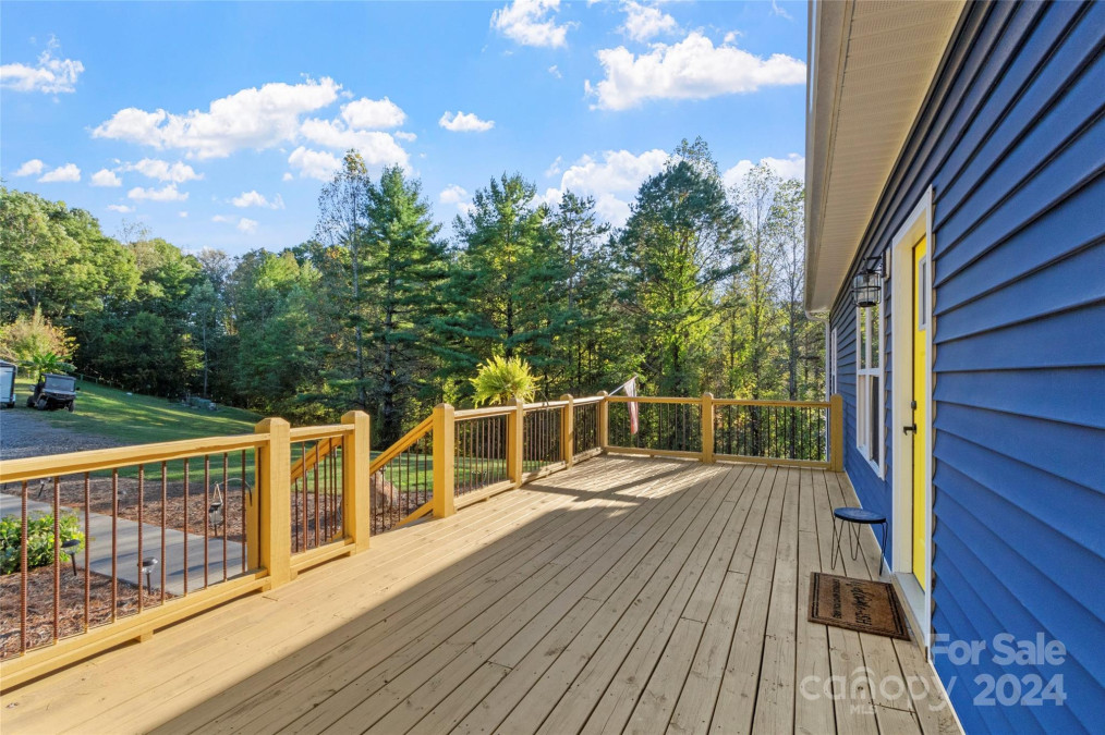 57 Tonto Rd Weaverville, NC 28787