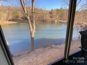 50B Mint Lake Ct Franklin, NC 28734