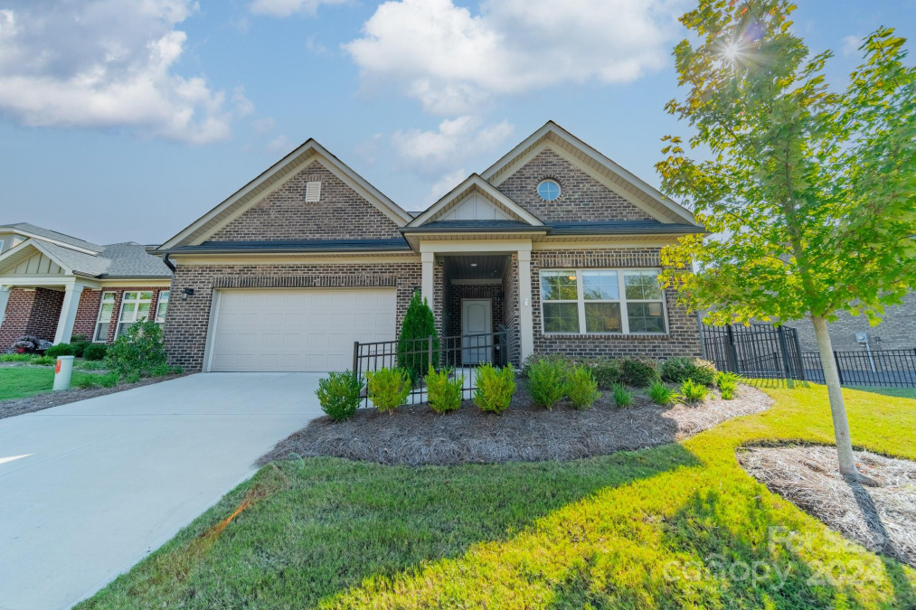 2014 Newstyle Way Tega Cay, SC 29708