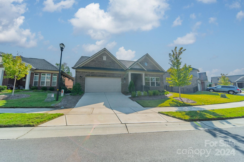 2014 Newstyle Way Tega Cay, SC 29708