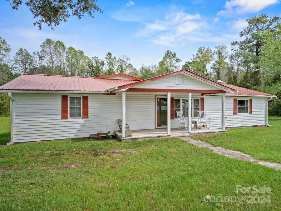 3067 Highway 52 Hw Cheraw, SC 29520