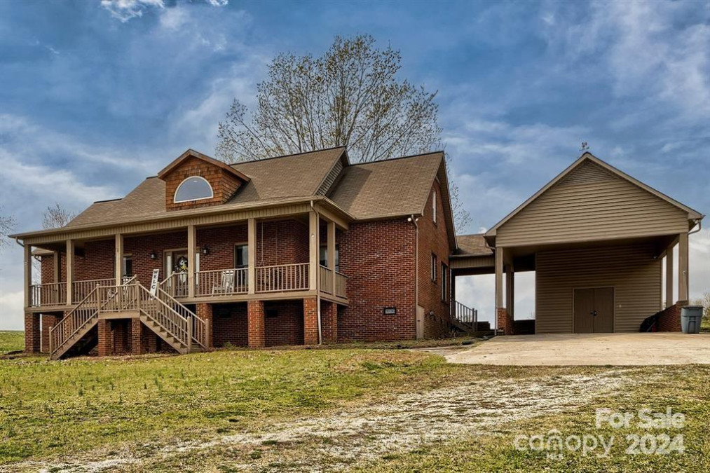 2726 Bluejay Rd Heath Springs, SC 29058