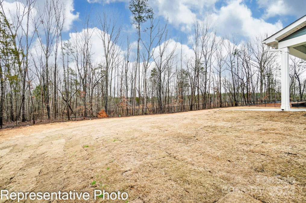 3210 Whispering Creek Dr Indian Trail, NC 28079