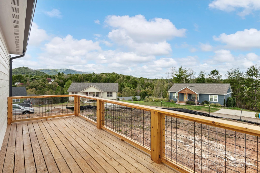 114 Bluebell Ridge Ln Weaverville, NC 28787