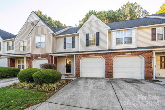 2038 University Heights Ln Charlotte, NC 28213