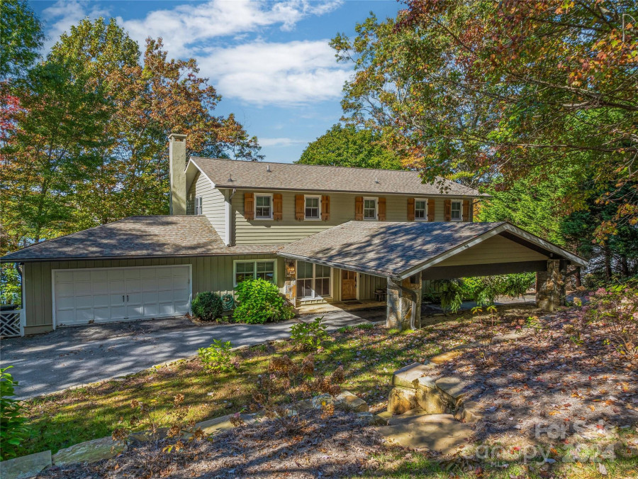 96 Windward Point Lake Toxaway, NC 28747