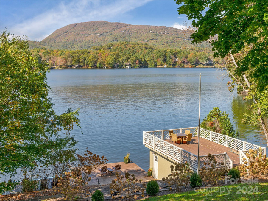 96 Windward Point Lake Toxaway, NC 28747