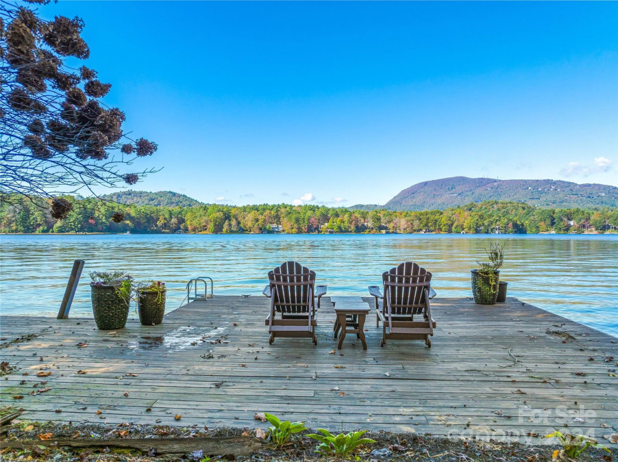 96 Windward Point Lake Toxaway, NC 28747