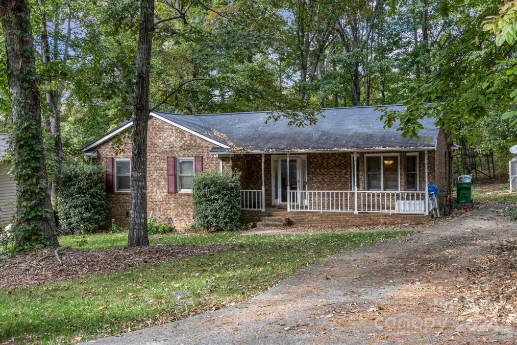 10607 Wood Meadow Dr Charlotte, NC 28227