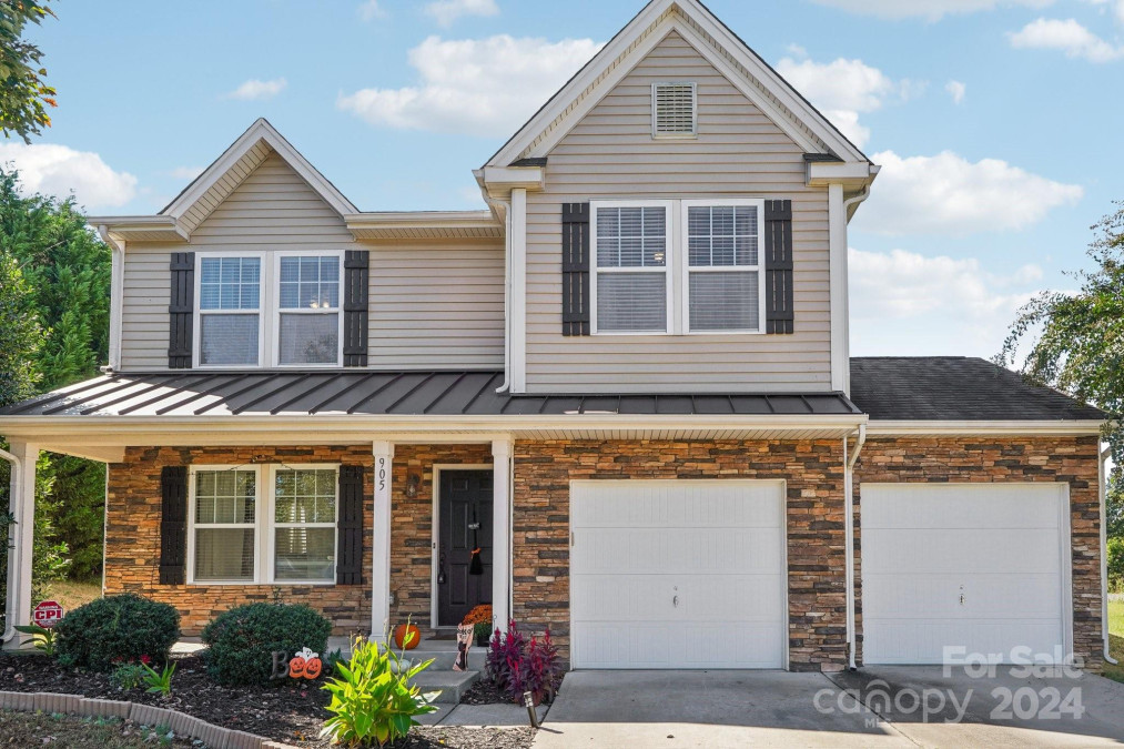 905 Douglas Ct Albemarle, NC 28001