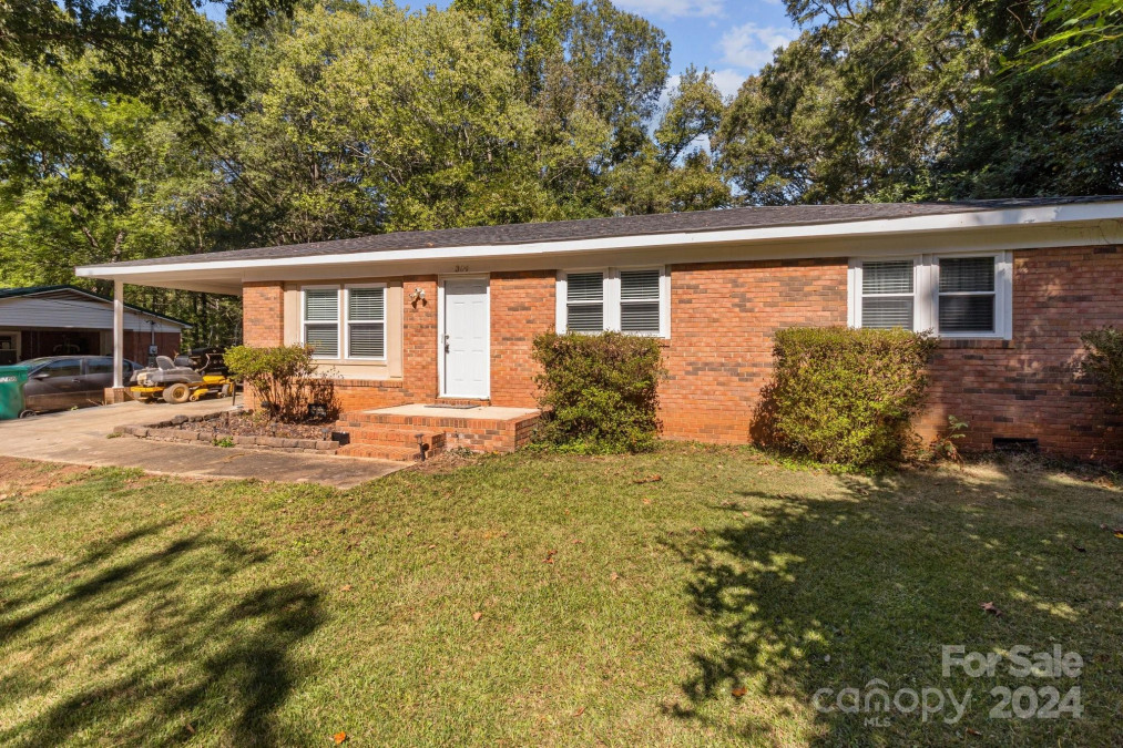 304 Shady Ln Norwood, NC 28128