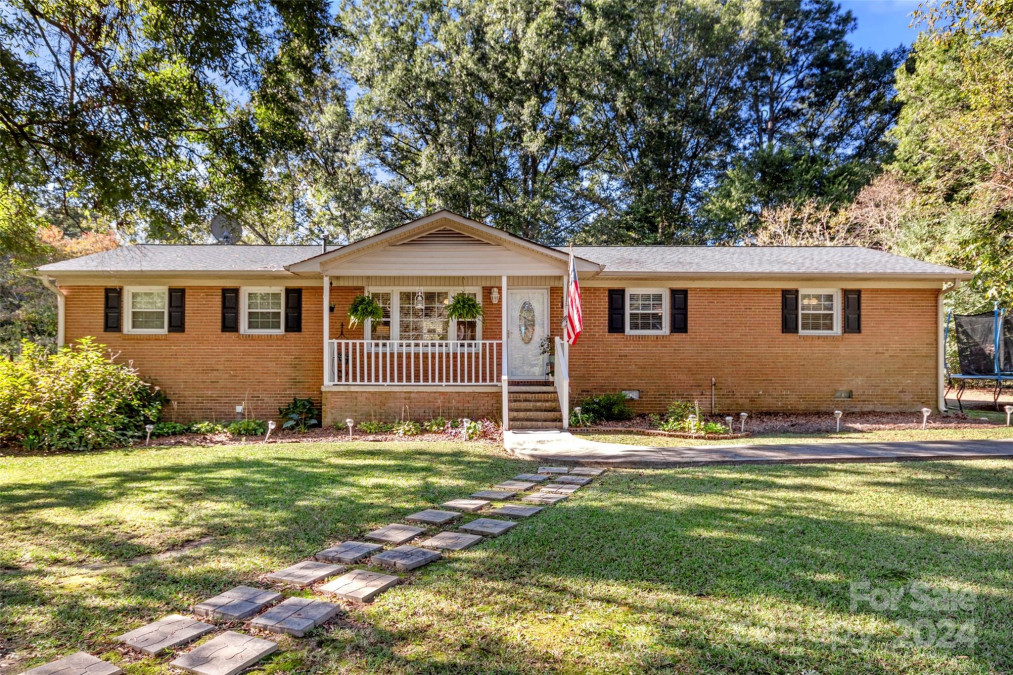 2324 Continental Dr Lancaster, SC 29720