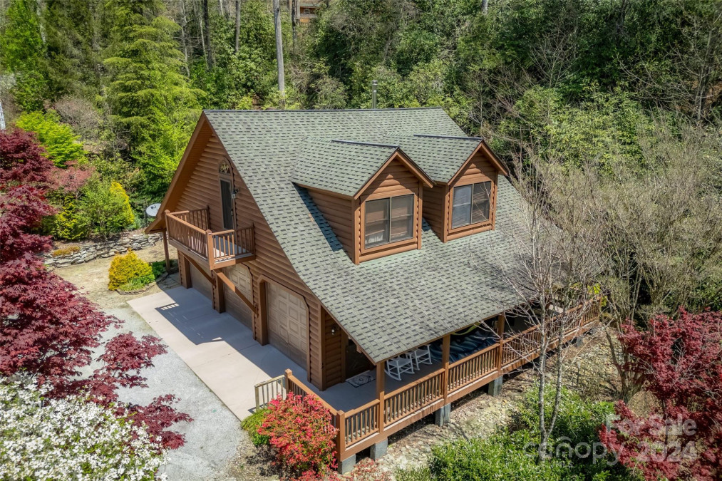 3939 Pickens Hw Rosman, NC 28772