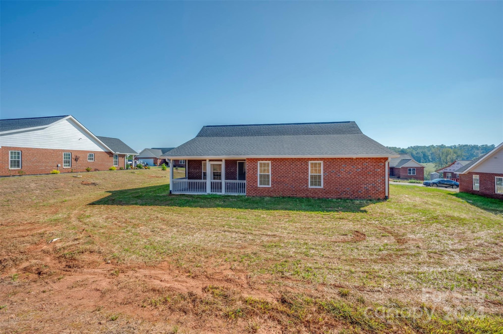 150 Central Park Cir Spindale, NC 28160